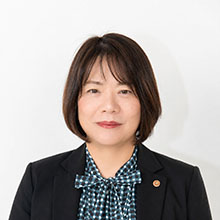 栗原典子